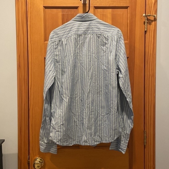 Abercrombie & Fitch Blue and Green Pinstripes Muscle Fit Long Sleeve Button-Down - Picture 3 of 4